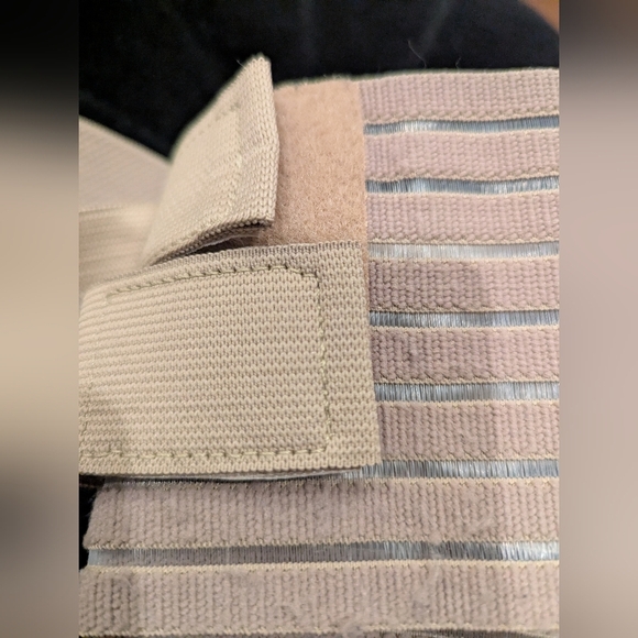 Soft Form Maternity Support Belt Size 16/18 L - Picture 11 of 12